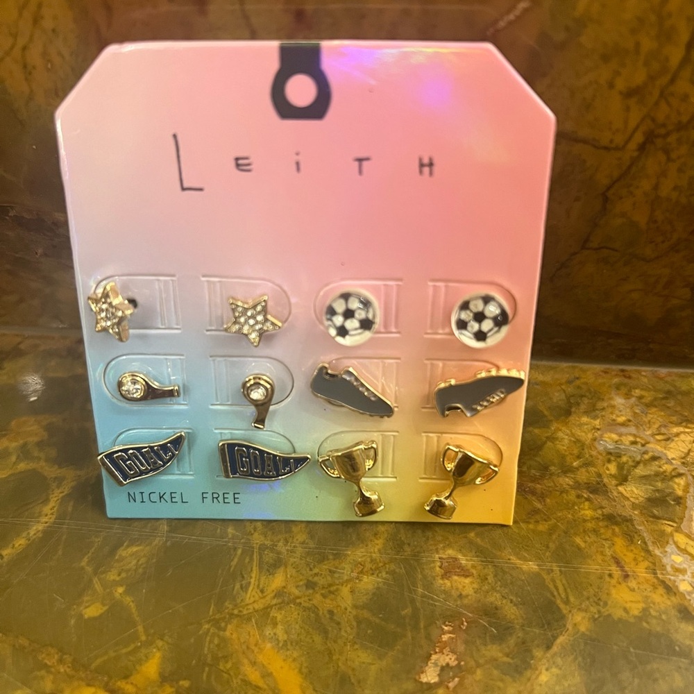Leith Kids Gold Earring Collection